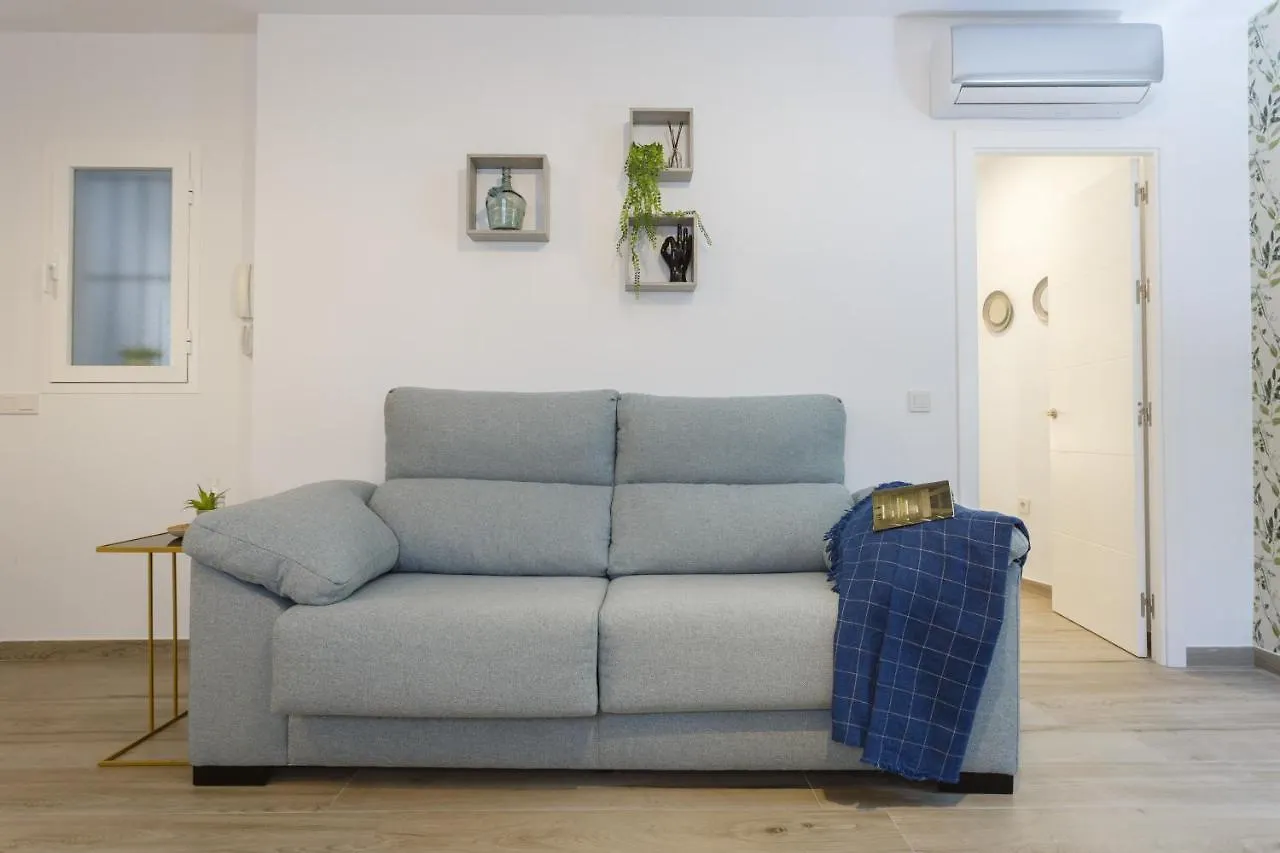 Catedral View Apartment By Cadiz4Rentals