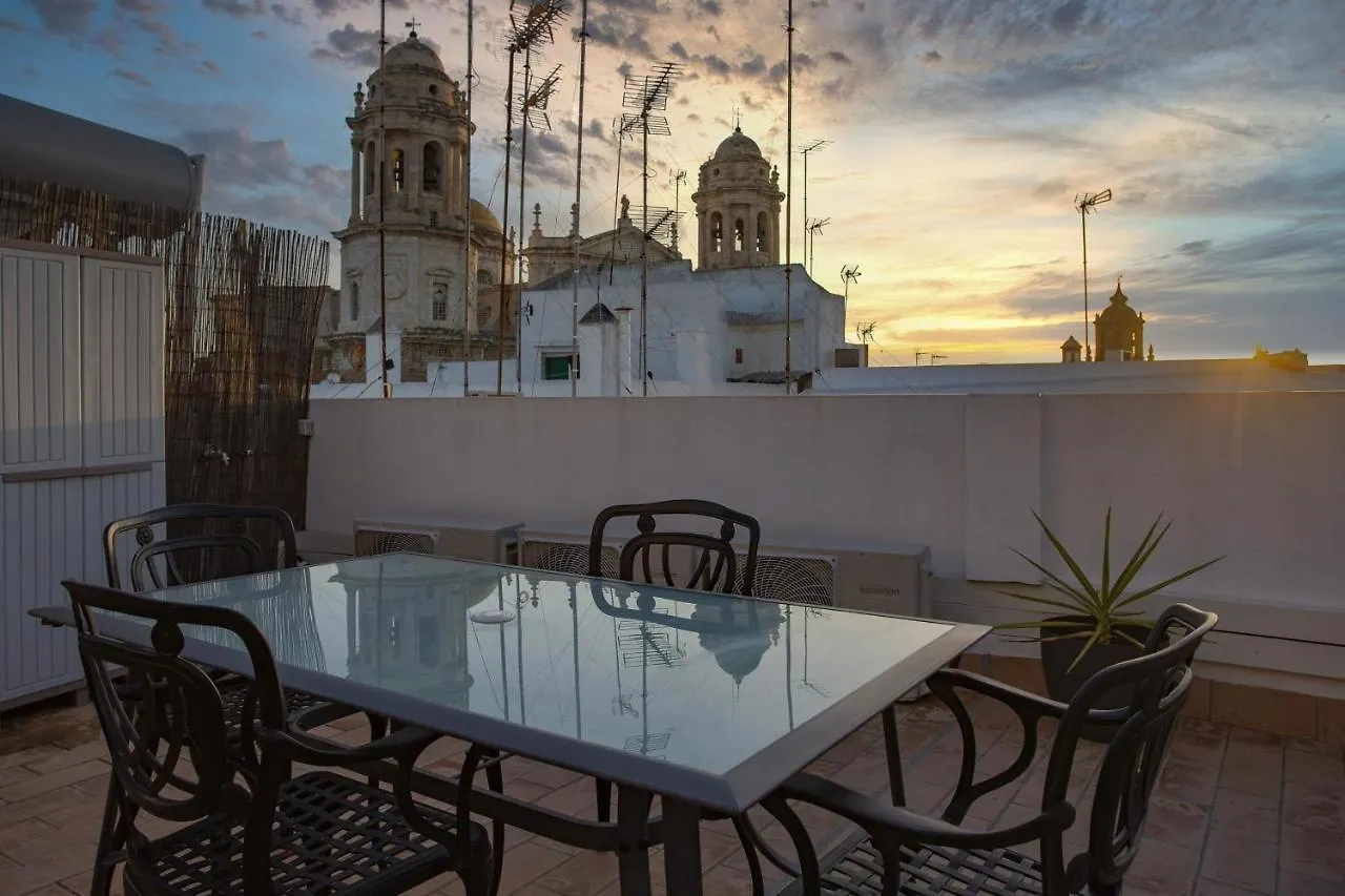 Catedral View Apartment By Cadiz4Rentals