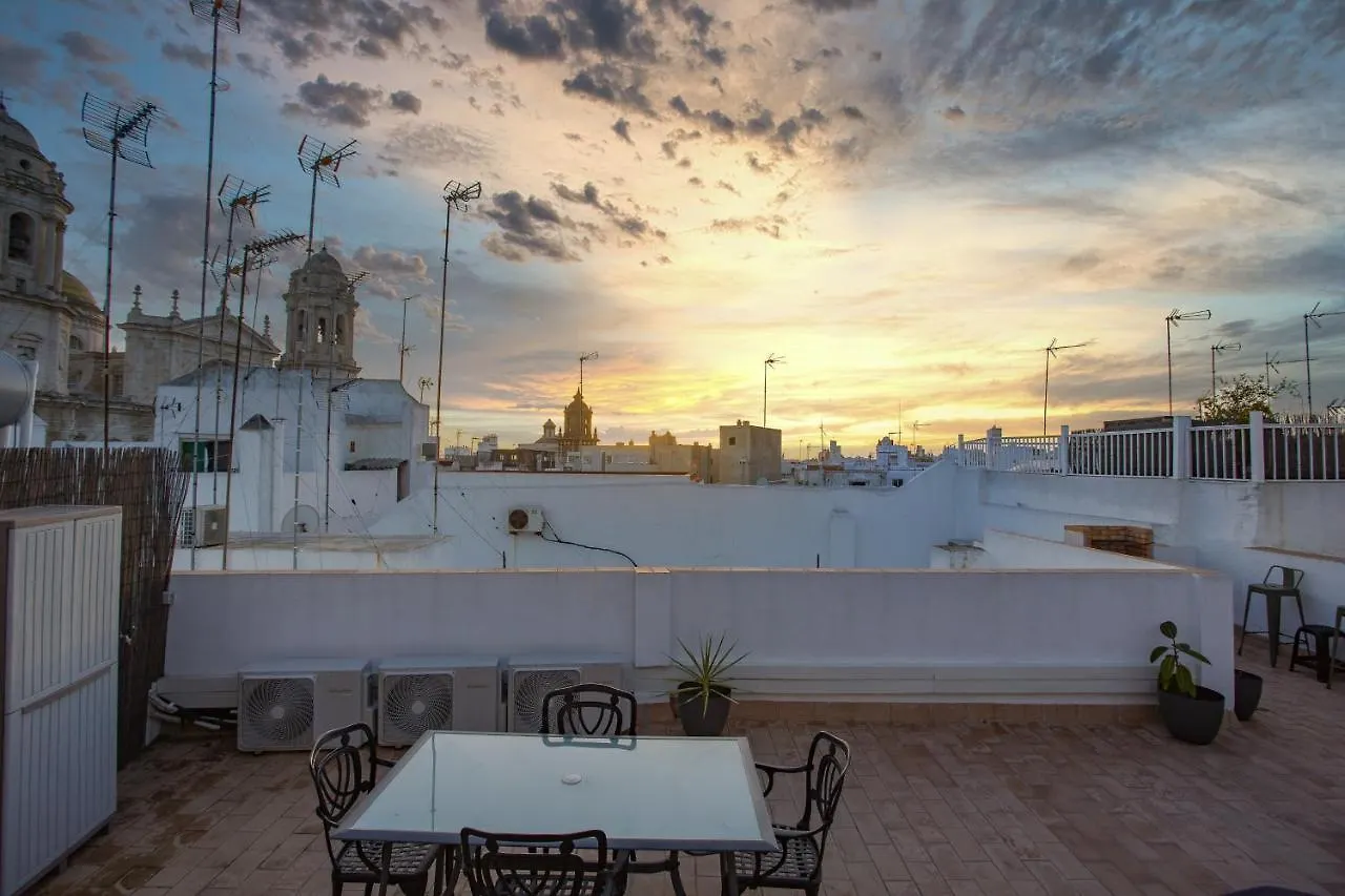 Catedral View Apartment By Cadiz4Rentals